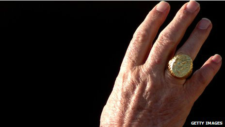 Золотий папський перстень