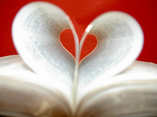 Біблія-серце