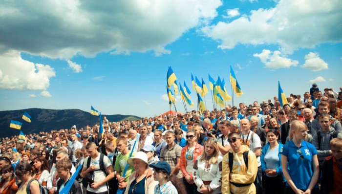 Молитва за Україну в Карпатах