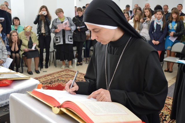 Довічні обіти монахинь в Івано-Франківську