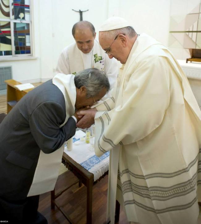 Папа Сеул хрещення