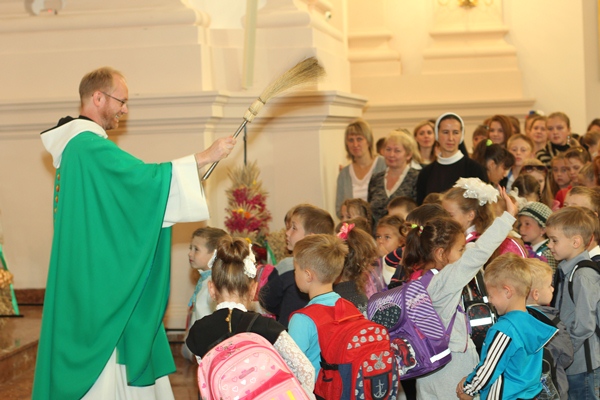 У Бердичеві діти молилися за мир та за новий навчальний рік