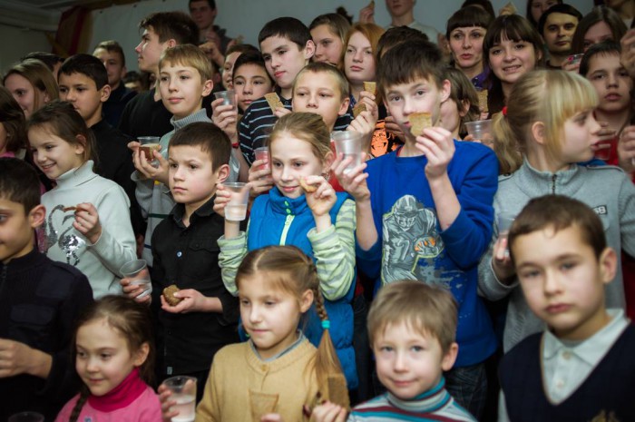 Хліб та вода за Україну