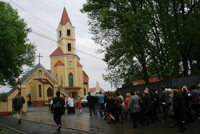 Фатімська Богородиця у Кам’янець-Подільській дієцезії