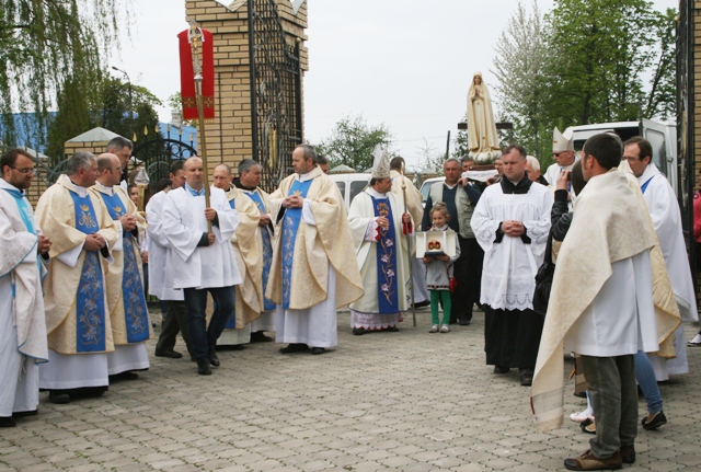 Паломництво родин у Летичеві