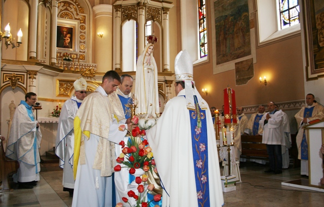 Паломництво родин у Летичеві