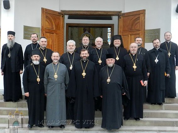 Синод єпископів УГКЦ