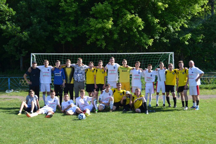 Католики з Бердичева та Житомира зіграли у футбол