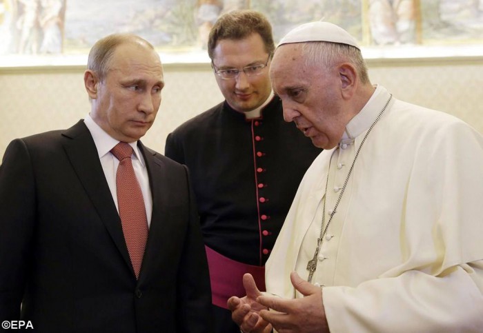 Путін у Папи