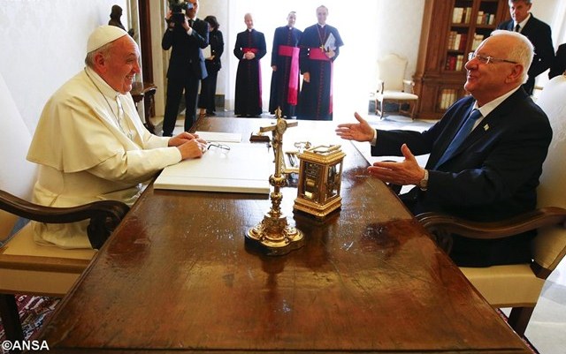 Папа і Президент Ізраїлю обговорили ситуацію на Близькому Сході