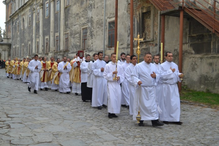 Перші свячення вінницької неокатехуменальної семінарії відбулися у Кам’янці-Подільському