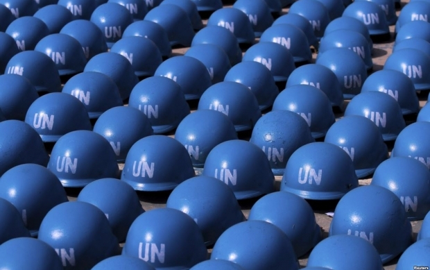 Каски ООН