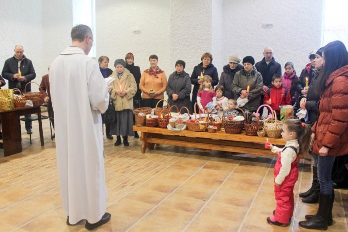 У Вінниці посвятили пасхальні кошики