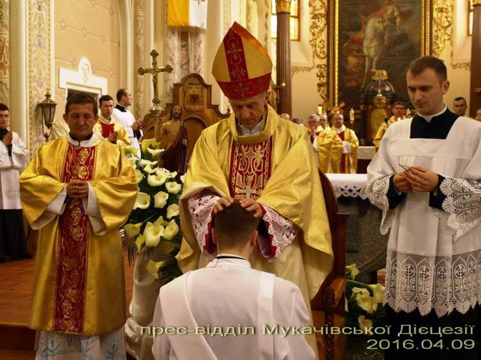 Євген Фізер свячення