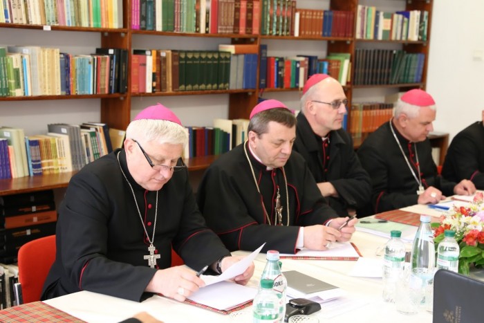 конференція єпископів