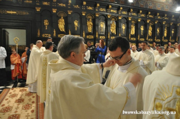 Четверо нових священиків у Львівській архидієцезії