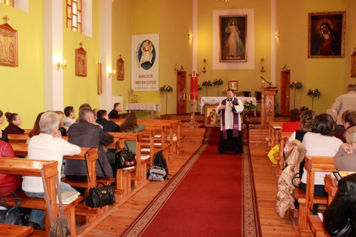 Паломництво родин