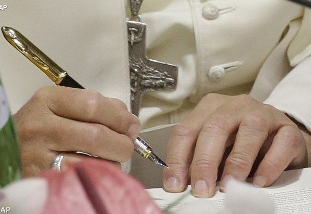 Папа руки підпис