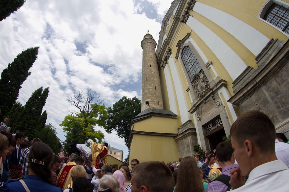 Свячення у Кам’янці-Подільському: прекрасний букет для Церкви