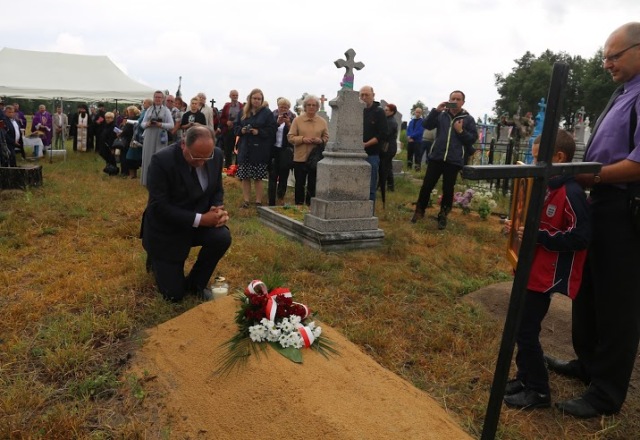 Молитва зцілює, — молебень за жертв Волинської трагедії