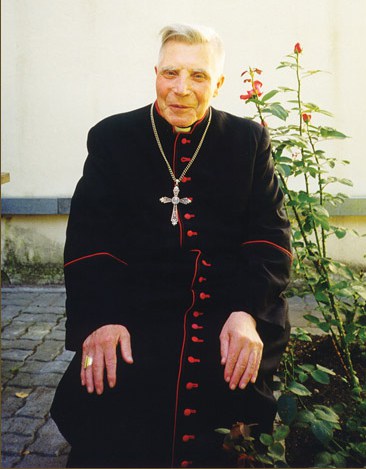 єпископ Сладкевич