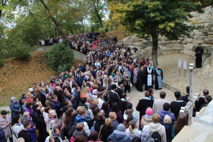 Чернеча родина Воплоченого Слова молилася у Зарваниці за Україну і нові покликання