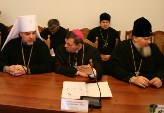 Єпископ Леон: співпраця держави і Церкви має свої перспективи і дає плідні результати